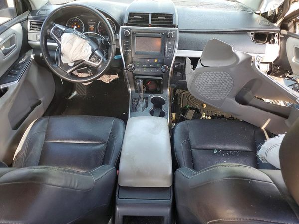 2016 TOYOTA CAMRY