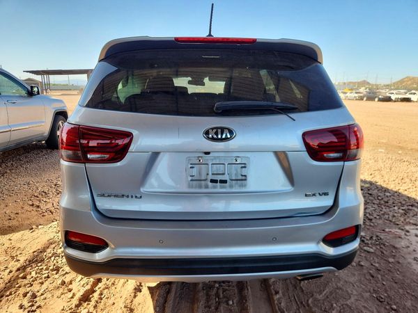 2020 KIA SORENTO EX, S
