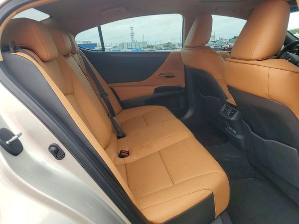 2025 LEXUS ES 350 350 Premium