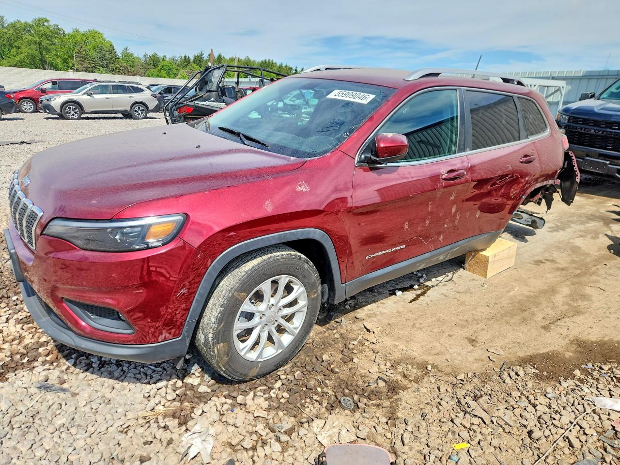 2019 JEEP CHEROKEE LATITUDE 4X4