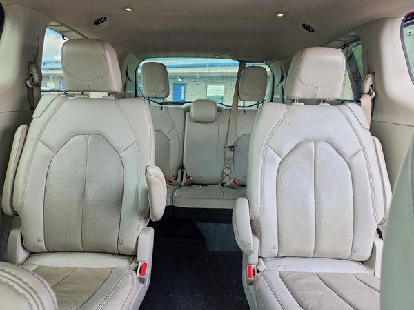 2021 CHRYSLER PACIFICA