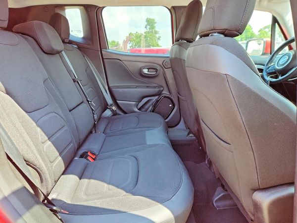 2017 JEEP RENEGADE LATITUDE 4X4