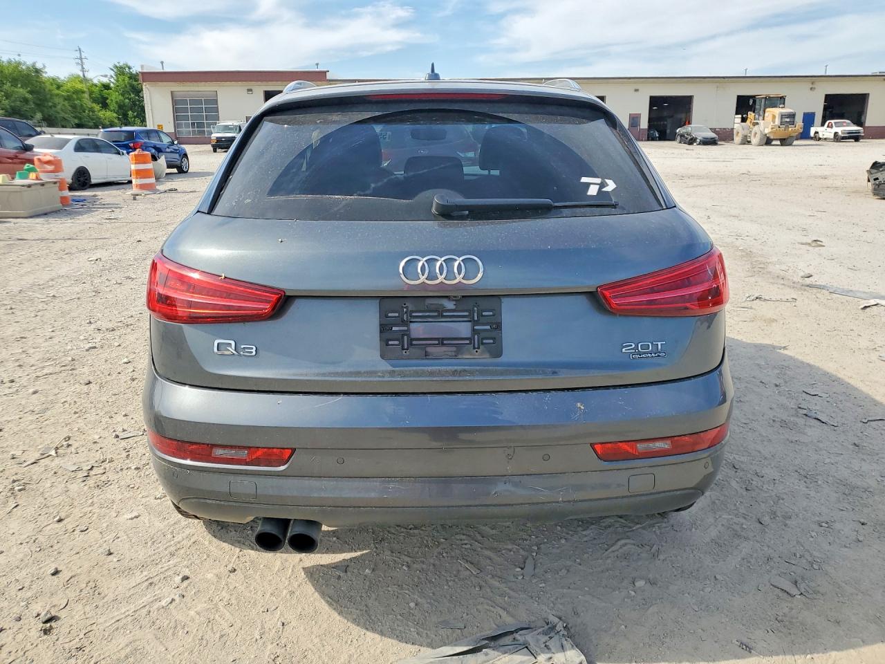 2018 AUDI Q3