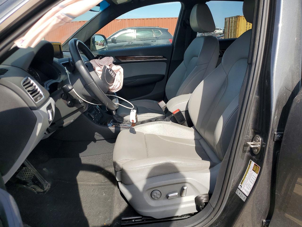 2018 AUDI Q3