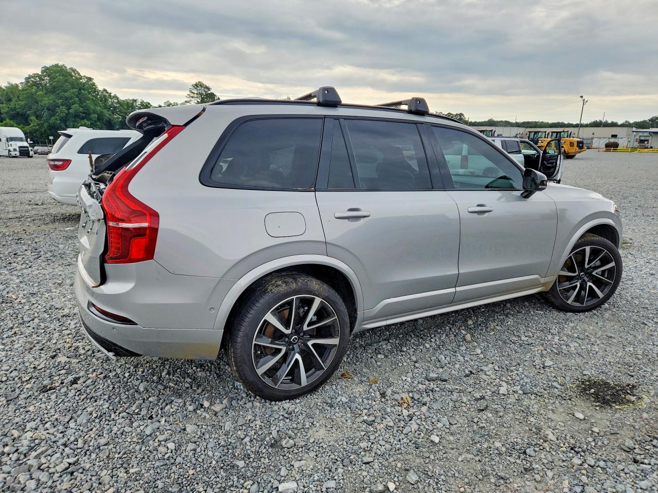 2023 VOLVO XC90 Ultimate Dark