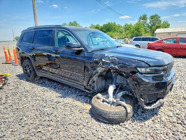 2022 JEEP GRAND CHEROKEE L LAREDO 4X4