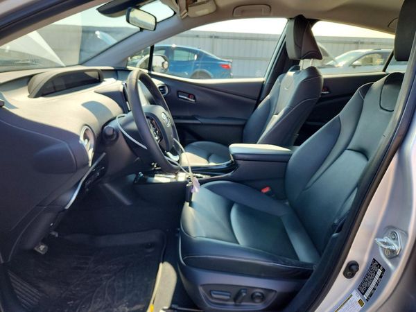2020 TOYOTA PRIUS
