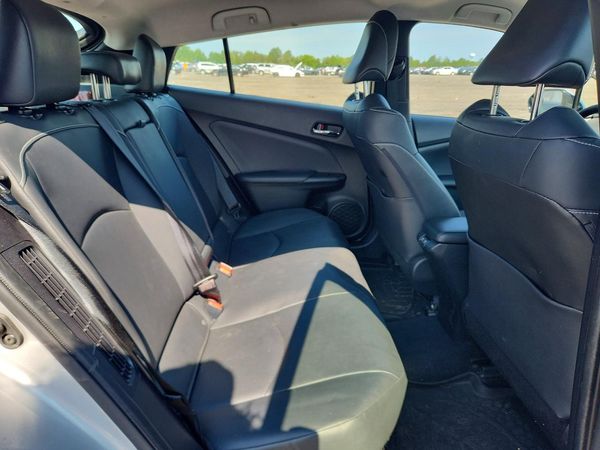 2020 TOYOTA PRIUS