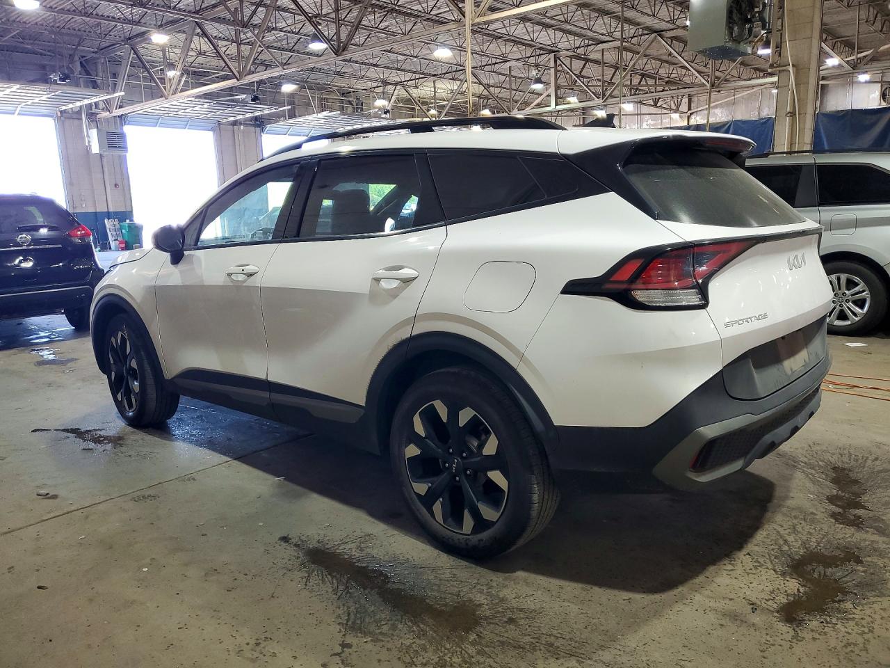 2023 KIA SPORTAGE X-LINE