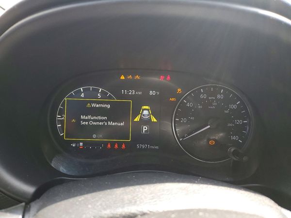 2023 NISSAN KICKS SV
