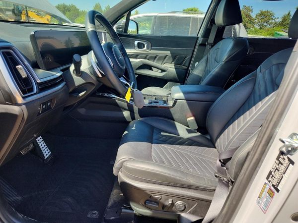 2024 KIA SORENTO