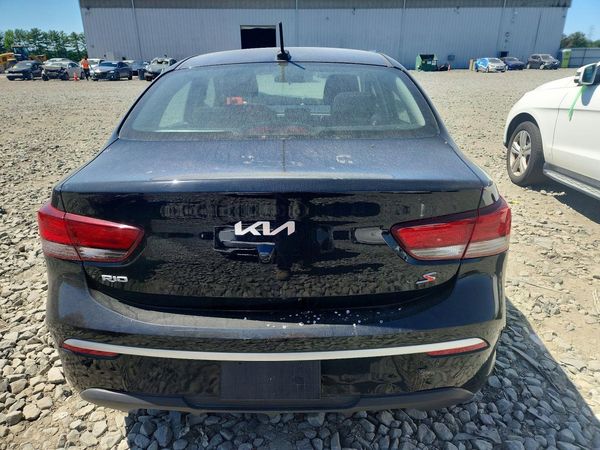 2022 KIA RIO LX, S