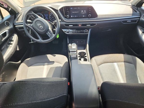 2022 HYUNDAI SONATA SE