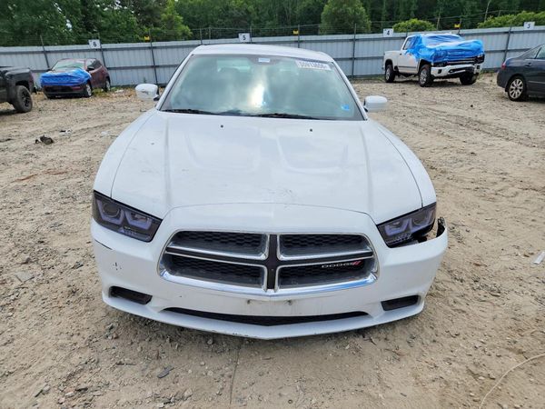 2014 DODGE CHARGER SE