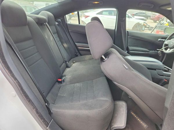 2014 DODGE CHARGER SE