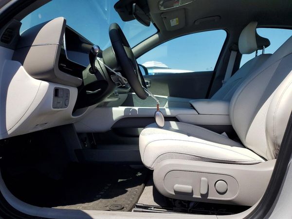 2025 HYUNDAI IONIQ 6 SEL