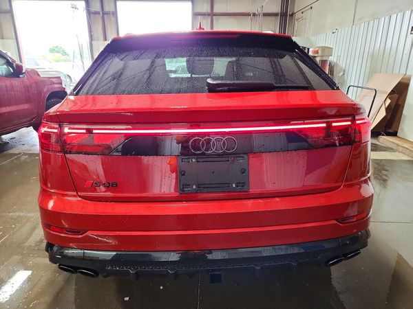 2024 AUDI SQ8 quattro Prestige
