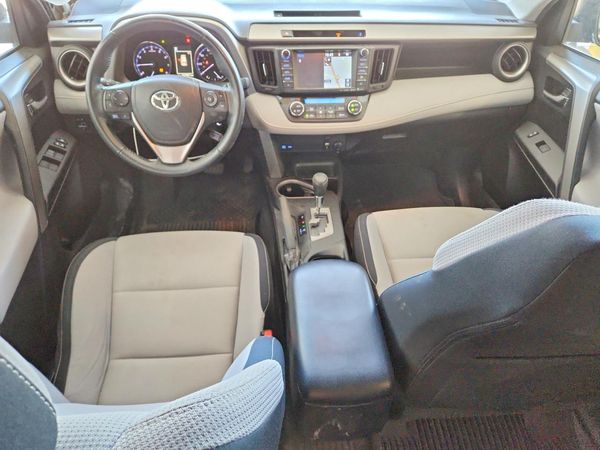 2016 TOYOTA RAV4 XLE (M Grade)