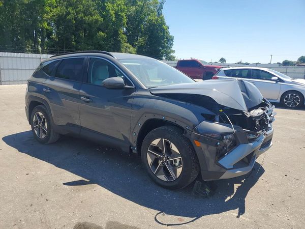 2026 HYUNDAI TUCSON SEL, SEL Plus