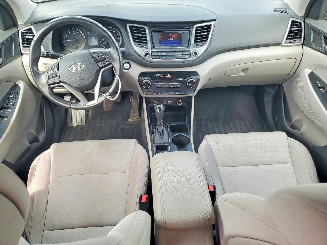 2016 HYUNDAI TUCSON