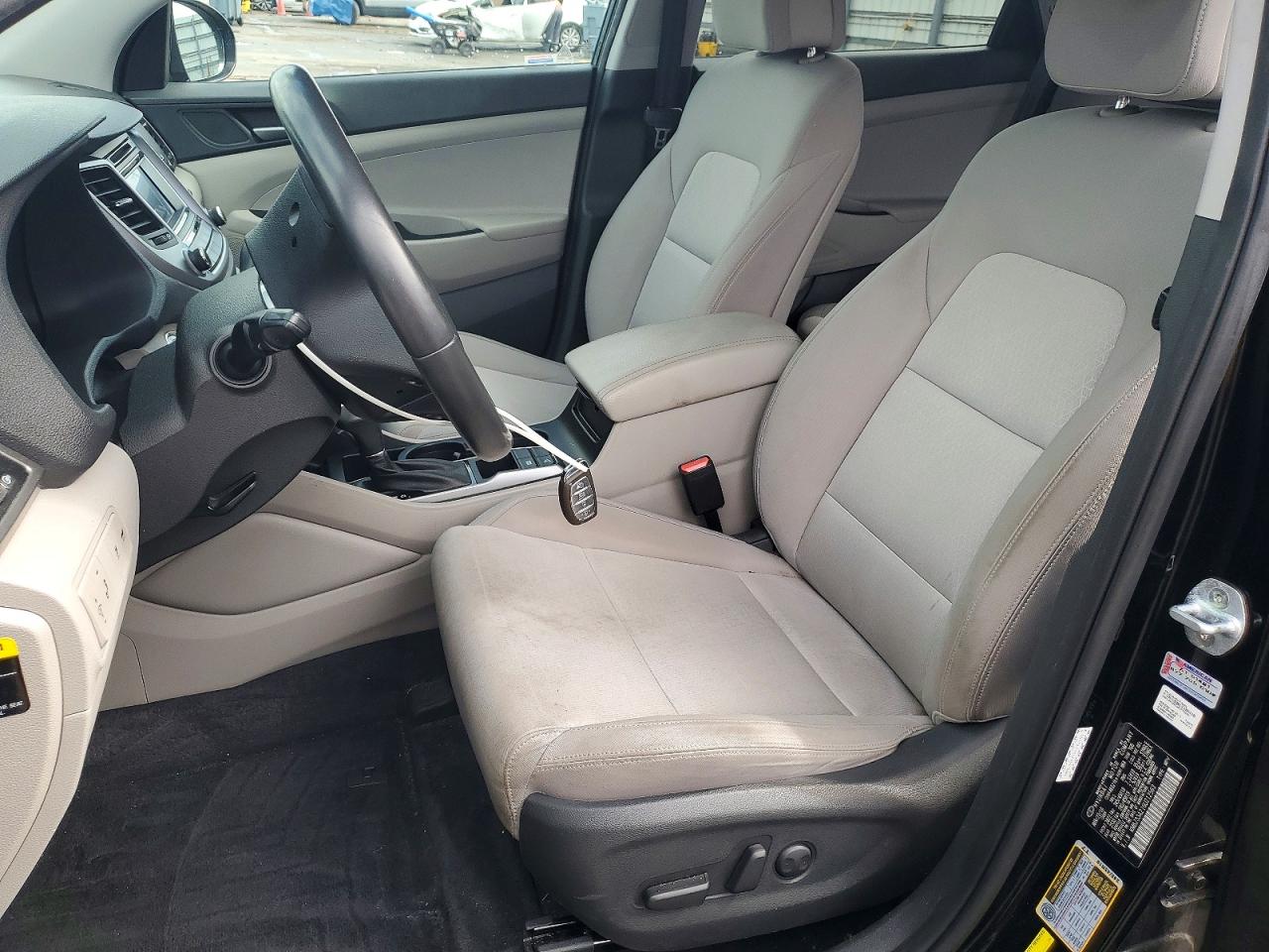 2016 HYUNDAI TUCSON
