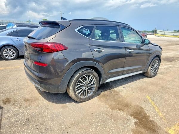 2019 HYUNDAI TUCSON