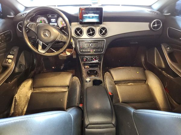 2016 MERCEDES-BENZ GLA