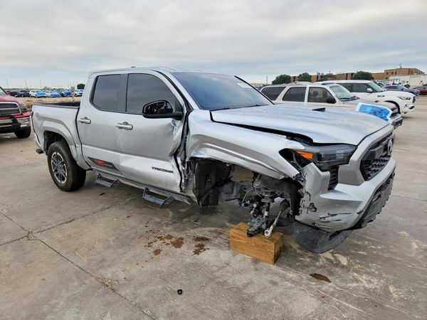 2025 TOYOTA TACOMA