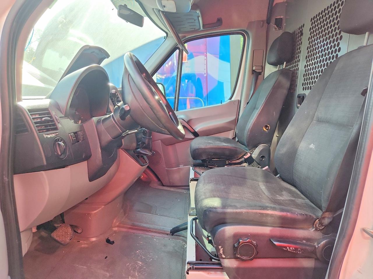 2014 MERCEDES-BENZ SPRINTER High