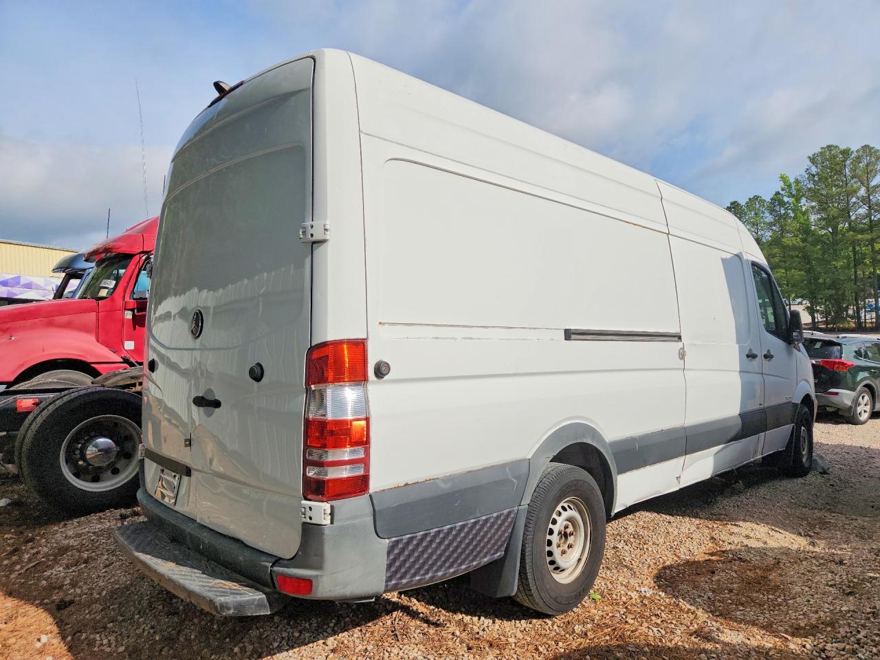 2014 MERCEDES-BENZ SPRINTER High
