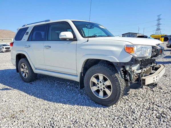 2013 TOYOTA 4RUNNER