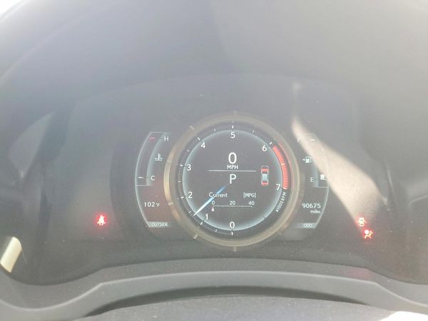 2016 LEXUS IS 200t