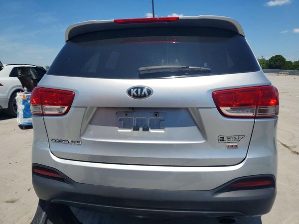 2018 KIA SORENTO L, LX