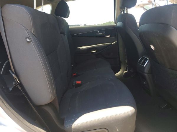 2018 KIA SORENTO L, LX