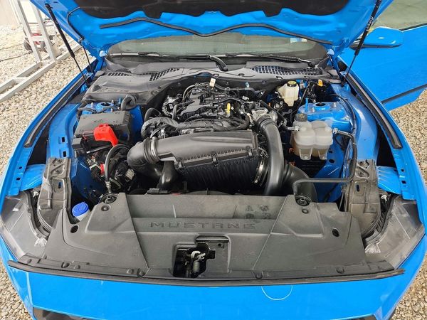 2025 FORD MUSTANG I4