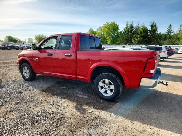 2017 RAM 1500 SLT