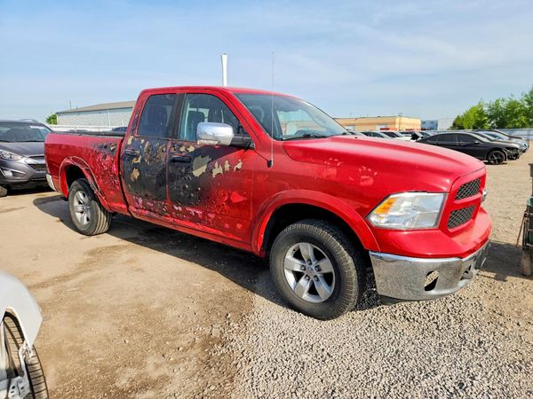 2017 RAM 1500 SLT