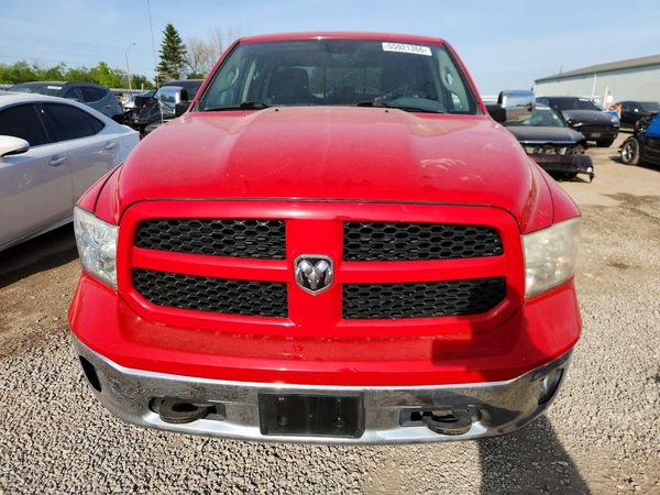 2017 RAM 1500 SLT