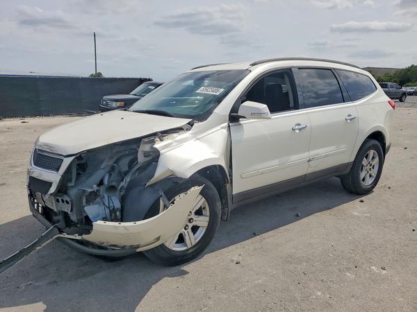 2012 CHEVROLET TRAVERSE LT — Front 3/4