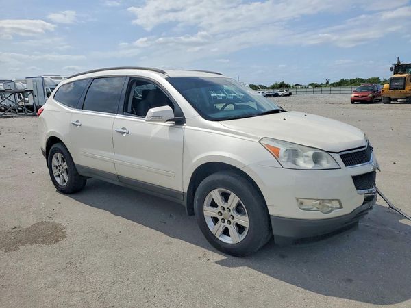 2012 CHEVROLET TRAVERSE LT — Passenger 3/4