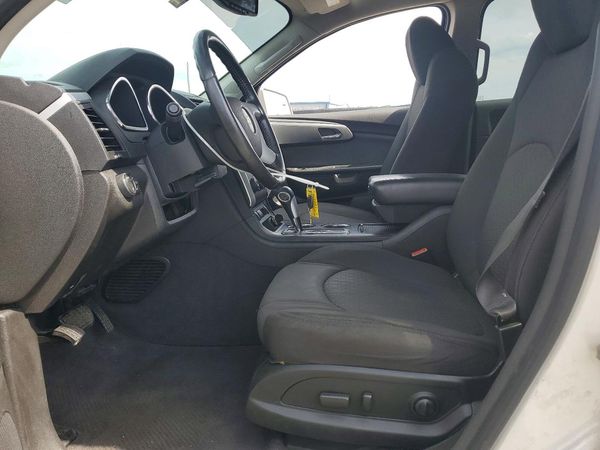 2012 CHEVROLET TRAVERSE LT — DENT