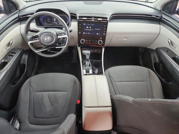 2023 HYUNDAI TUCSON SE