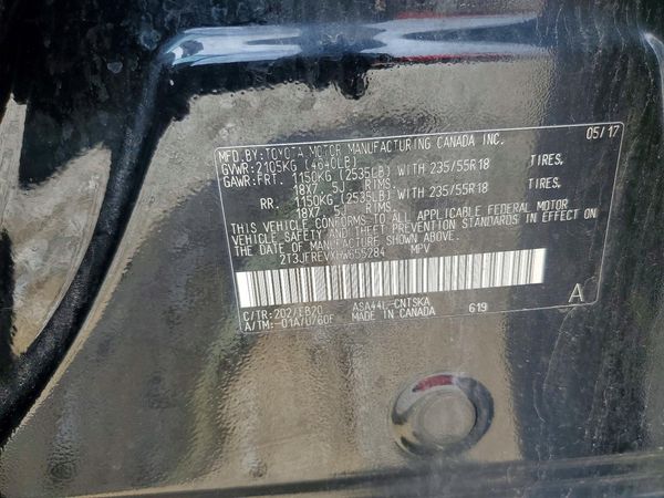 2017 TOYOTA RAV4 SE