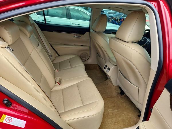 2015 LEXUS ES 350