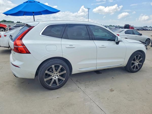 2021 VOLVO XC60 Inscription
