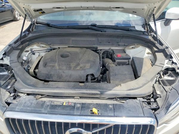 2021 VOLVO XC60 Inscription