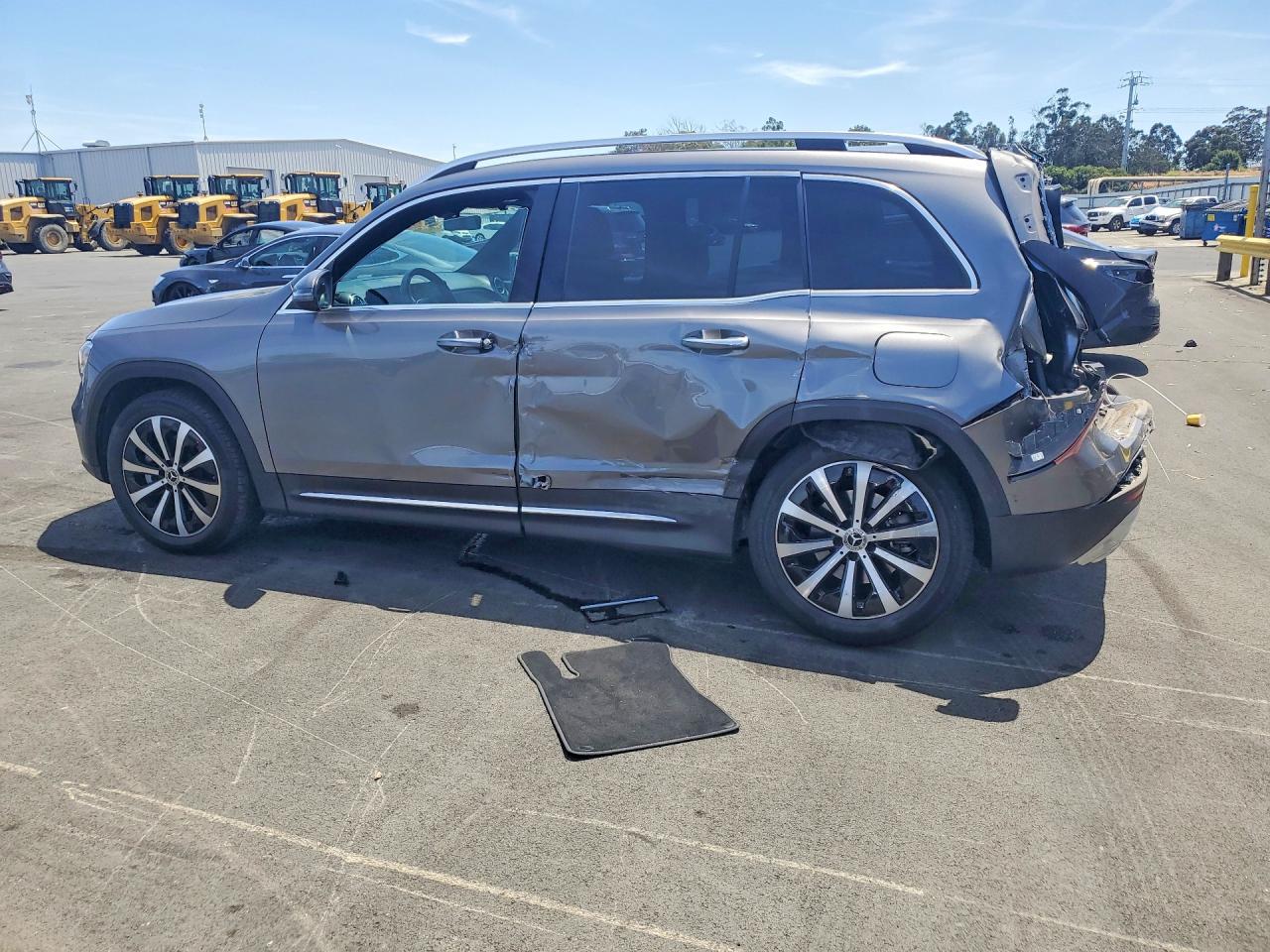 2023 MERCEDES-BENZ GLB GLB250 4MATIC