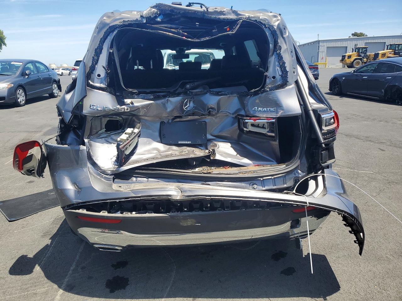 2023 MERCEDES-BENZ GLB GLB250 4MATIC