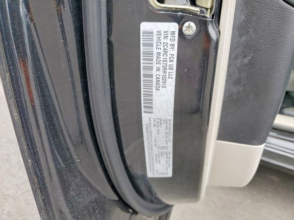 2024 CHRYSLER PACIFICA Select