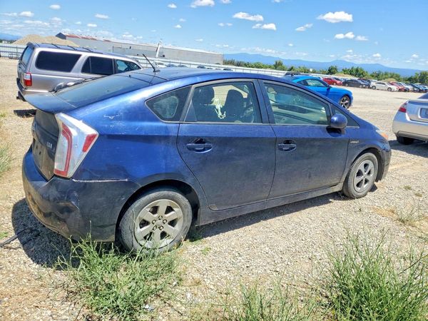2014 TOYOTA PRIUS